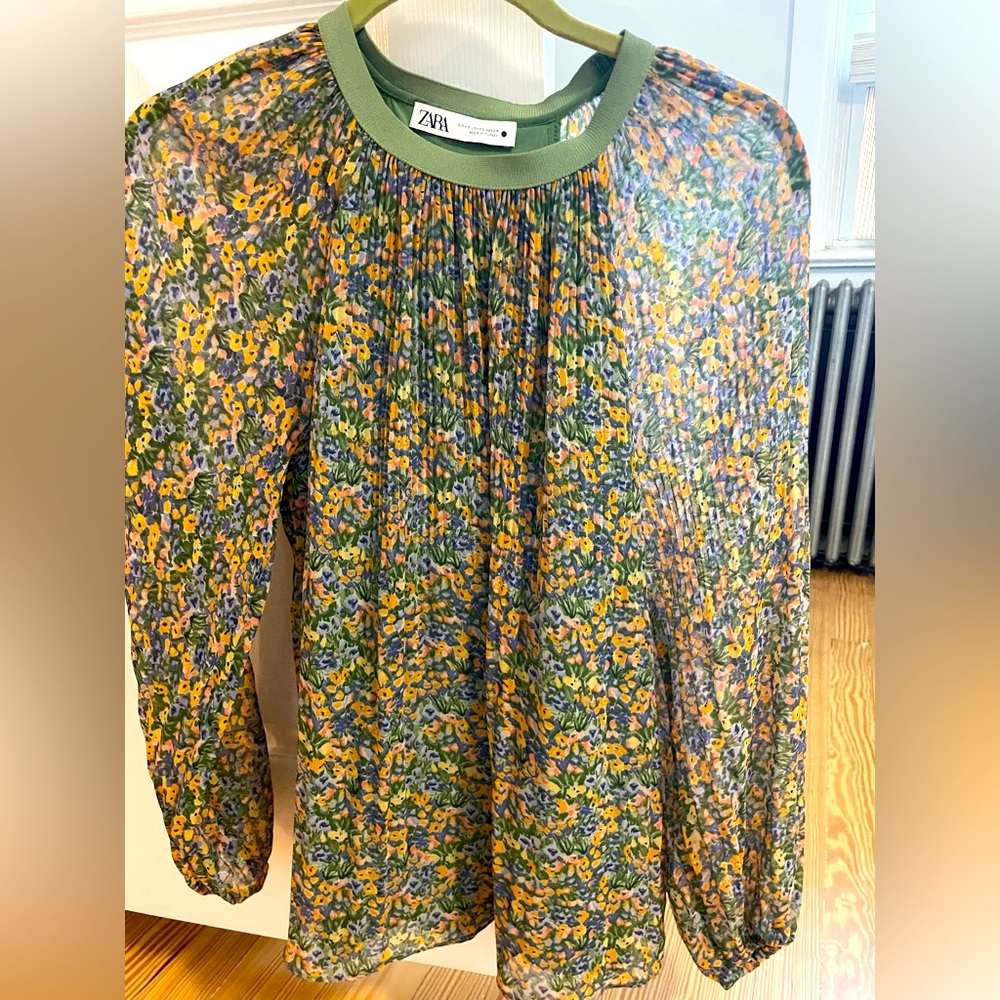 Zara print pleated blouse